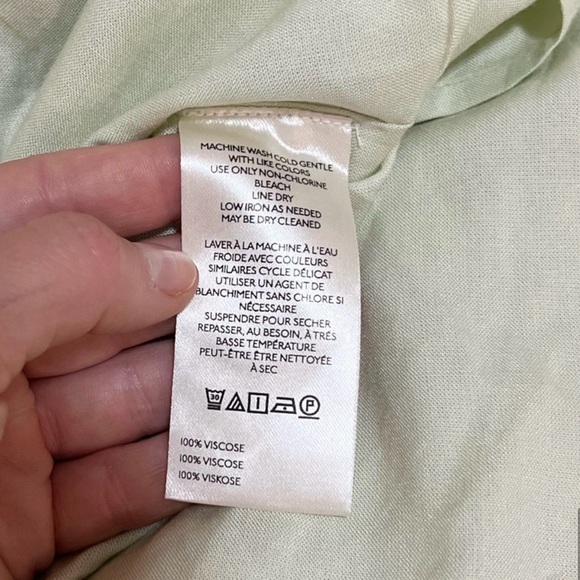 BNWT. Anthropologie Printed Chiffon Midi Dress. - Picture 8 of 8